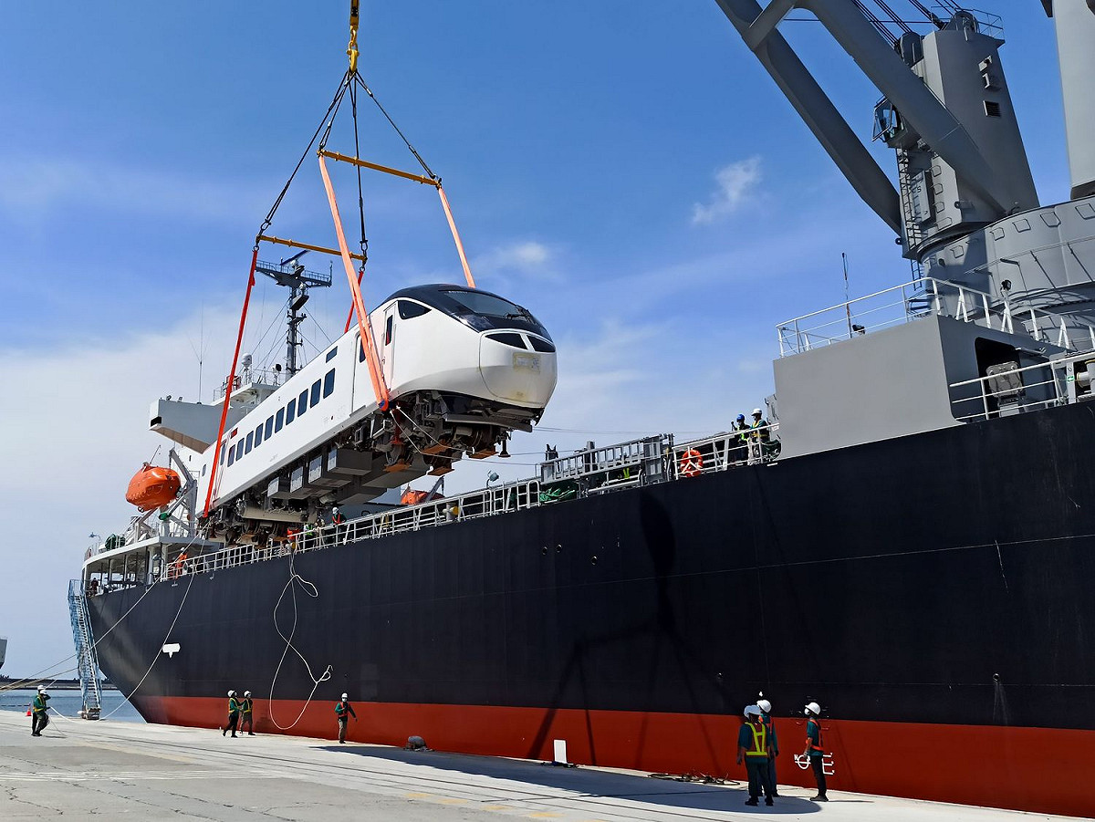 EMU3000新型城際列車將投入東部幹線。 圖：台鐵局／提供