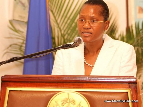海地前最高法院法官溫黛爾‧寇克-惕茹(Wendelle Coq-Thelot)。 圖：翻攝www.martellyhaiti.com