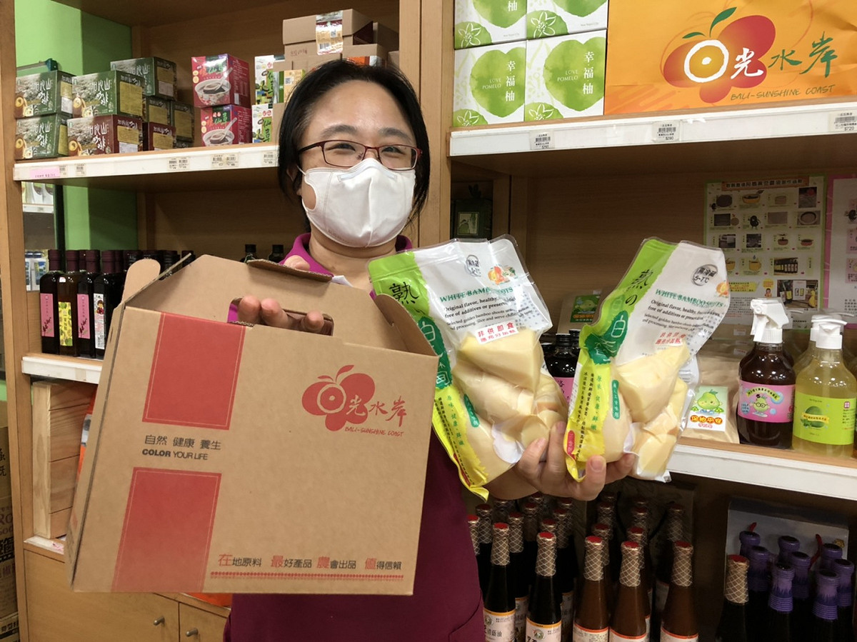 白玉筍禮盒完美保存綠竹筍風味 圖：新北市農業局提供