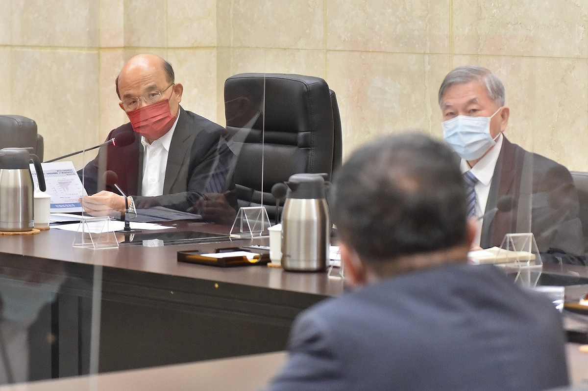 行政院長蘇貞昌今（2）日召開擴大防疫會議。 圖：行政院提供