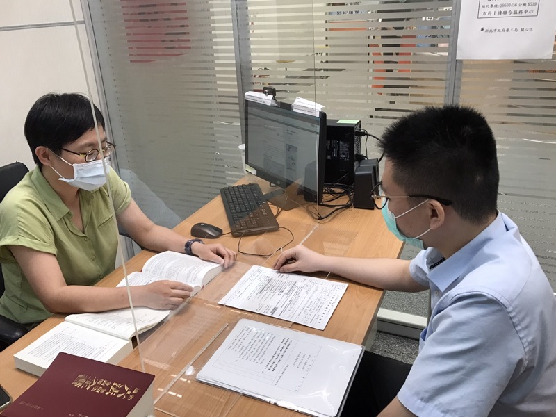 新北市勞工法令義務律師面對面諮詢，將於8月2日起恢復。 圖：新北市勞工局提供。