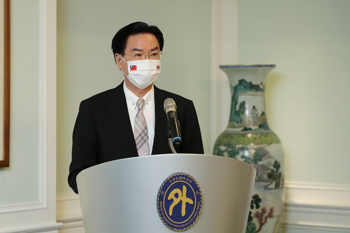外交部吳部長於簽署儀式致詞。 圖：外交部提供