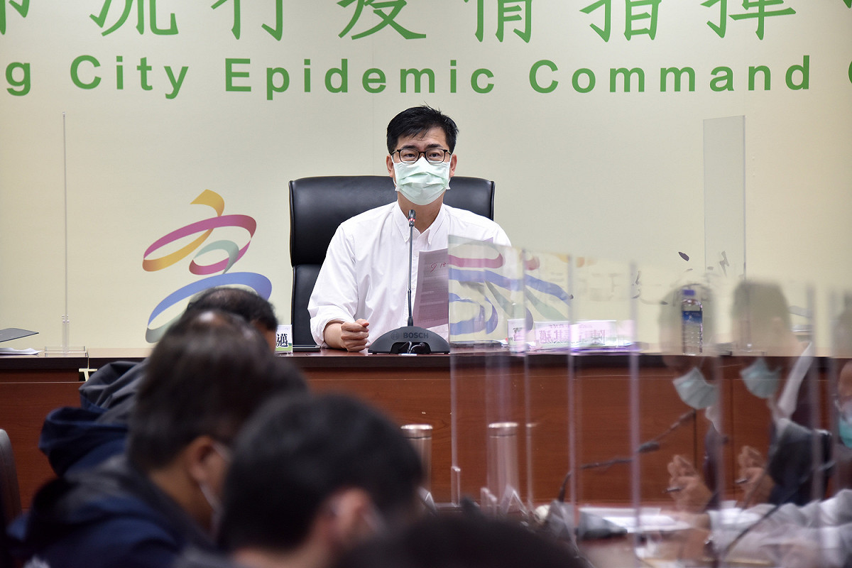 陳其邁開記者會表示，指稱個案曾到北市。 圖：高雄市政府提供