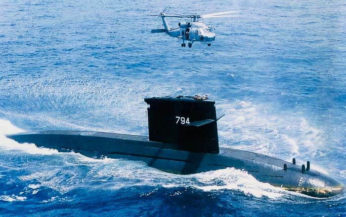 海虎潛艦落水意外3官兵迄今尚未獲救 海軍：安全扣環變形鬆脫導致