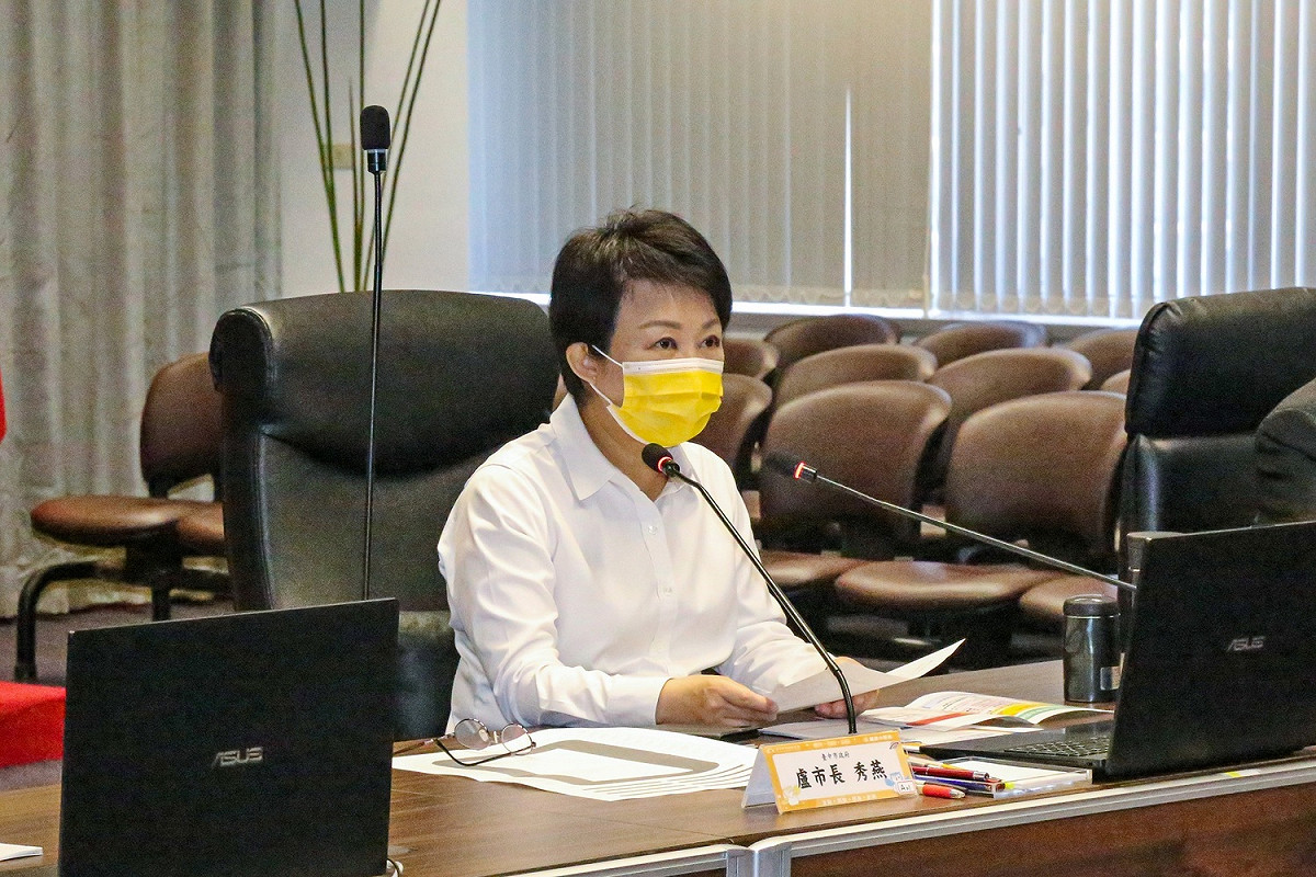 台中市長盧秀燕呼籲中央儘快開放疫苗混打。 圖:台中市政府/提供