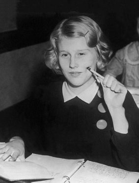 奧運史上最年輕的金牌選手是13歲267天的格斯特林（Marjorie Gestring），她在1936年柏林奧運會上贏得跳板跳水冠軍。 圖：翻攝自youtube