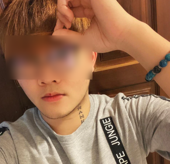 葉姓男子恐嚇陳時中：「是我會開最多槍的人，心臟不開，放血放到死」。 圖：翻攝葉姓男子臉書