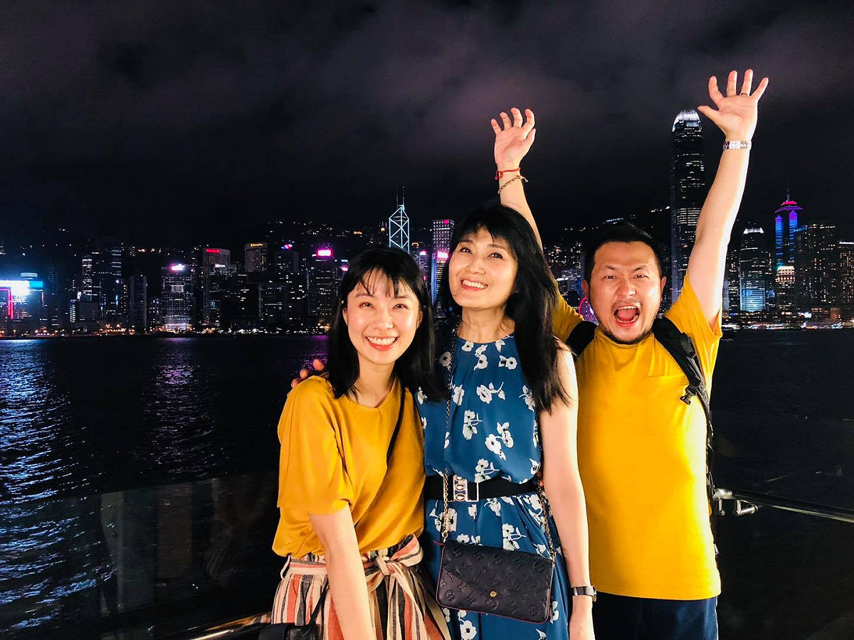 九把刀今(11)日在臉書發長文悼念岳母，透露岳母打完AZ，短短4天就過世了。 圖：翻攝自九把刀臉書