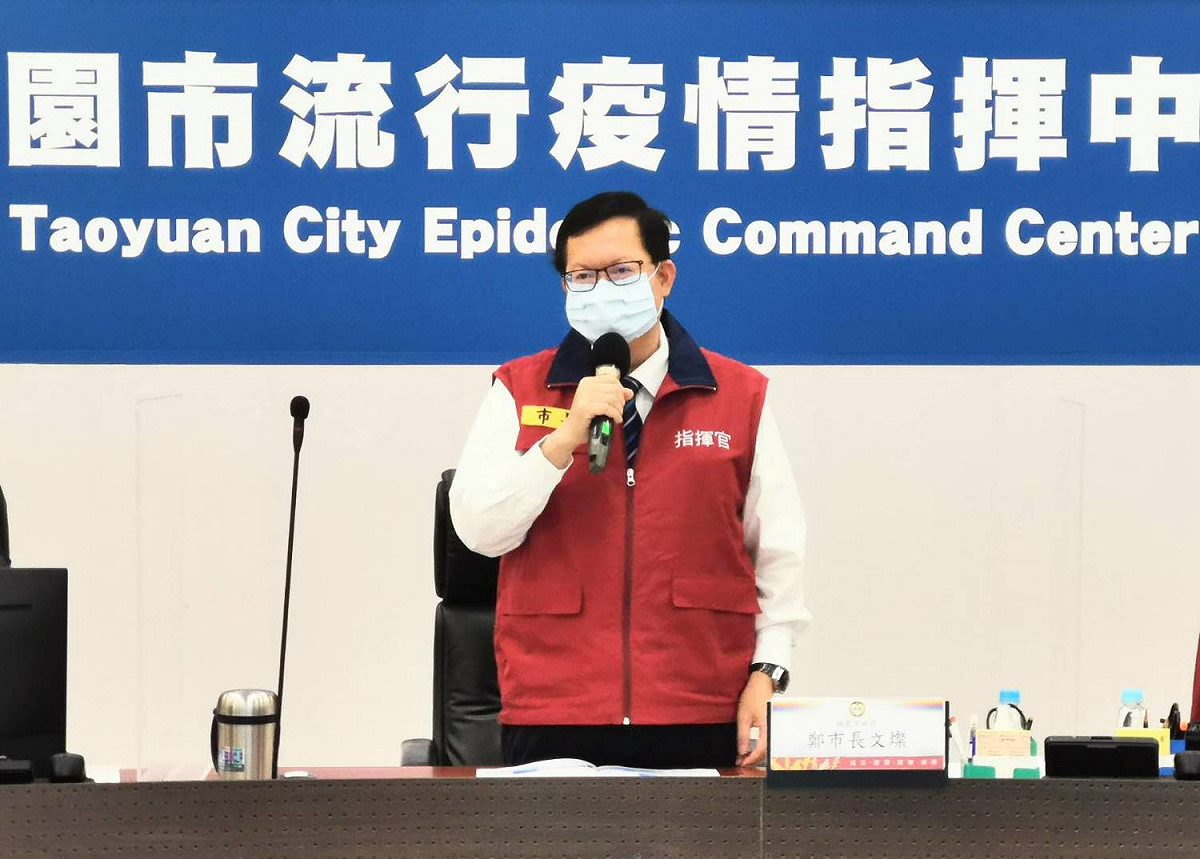 鄭文燦說明，桃園市疫苗接種已超過90萬劑，第五輪全民接種今日開打，預計明天桃園市的劑次人口率可望突破4成。 圖：桃園市政府／提供