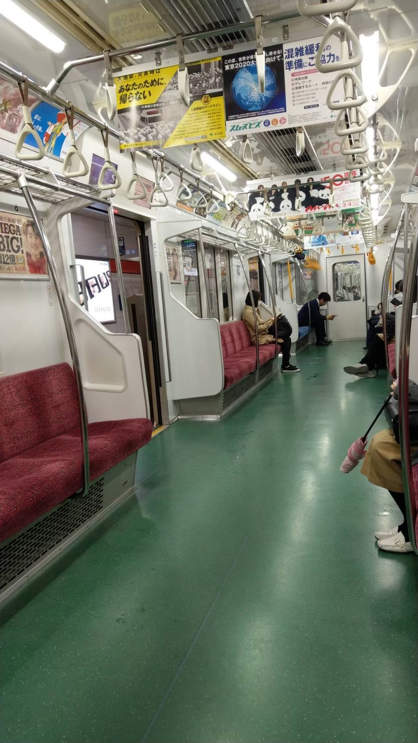 昨(8/12)日東京防疫會議上專家評論表示，東京都的疫情可說災害等級的非常狀態。 圖：葉宜哲/攝影