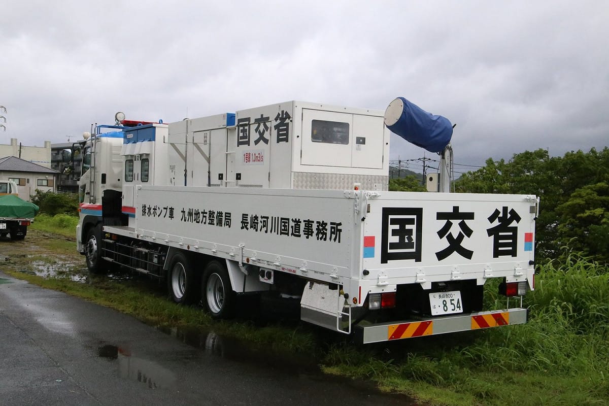 國交省已派出排水車前往協助。 圖: 翻攝自推特/ 西九 @nishiQsan_team