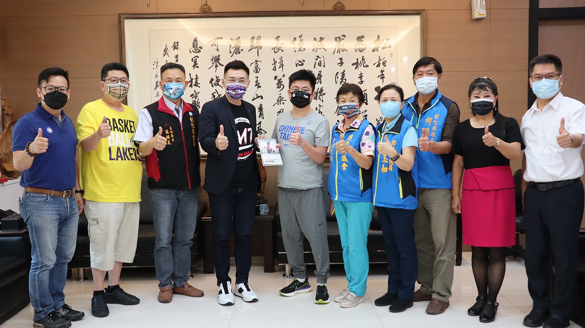 江啟臣拜訪彰化縣議會及黨團爭取支持。 圖;江啟臣辦公室/提供