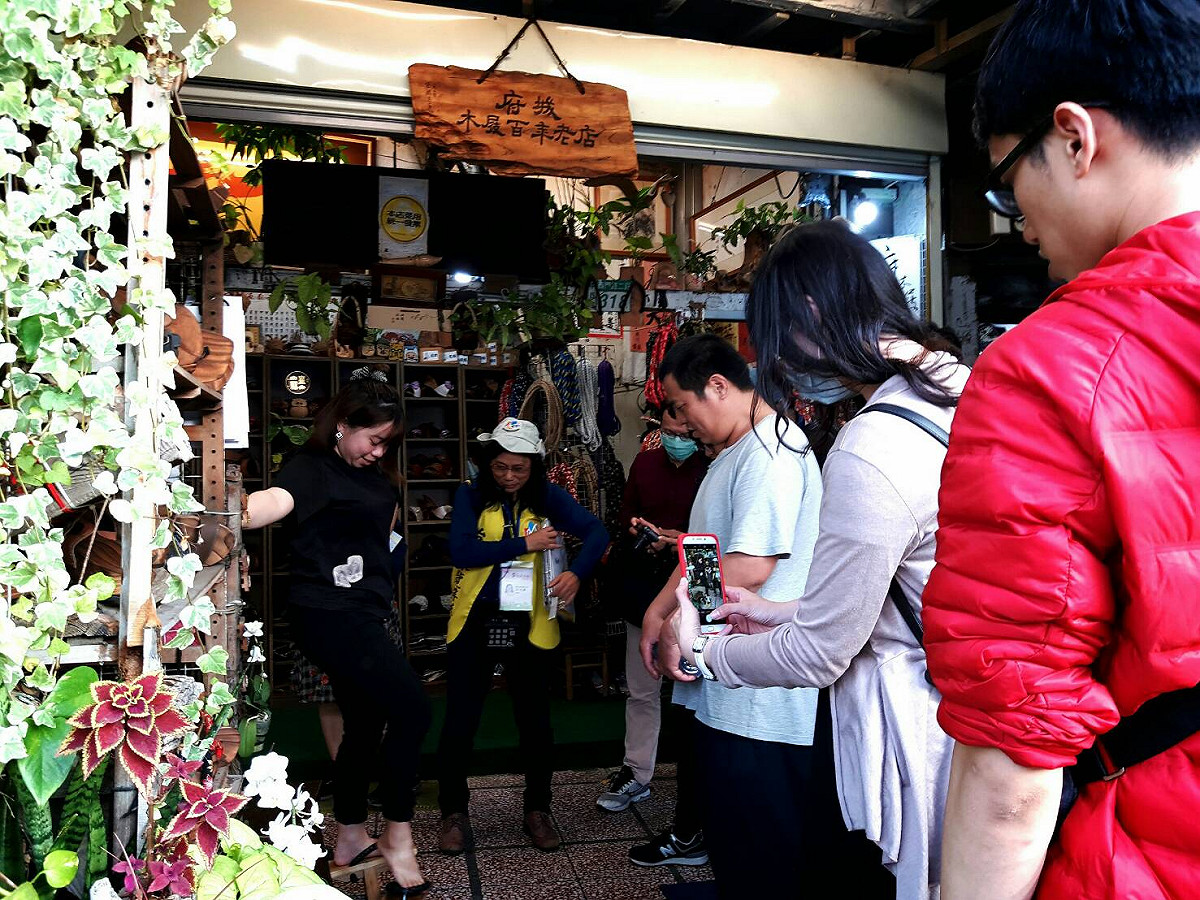 老屋老店老生活府城木屐店(三級警戒前拍攝的照片)。 圖：台南觀旅局／提供