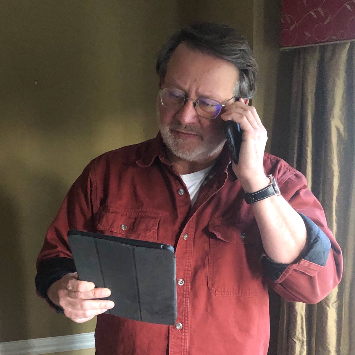 美國參議員彼得斯（Gary Peters）。 圖: 翻攝自 推特/Senator Gary Peters