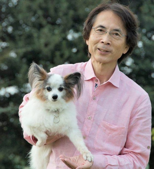 日本學者小笠原欣幸的觀點，指出這一風波或將終結民眾黨主席柯文哲挑戰兩大黨政治的努力，並可能使台灣政治重回傳統的兩大政黨對決局面。 圖：擷自小笠原欣幸臉書（資料照）