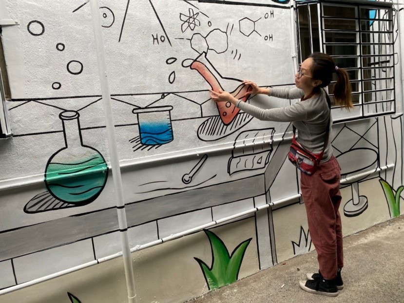 貼切著學子校園生活，以呈現出學校裡許多不同場景。 圖：新北市水利局提供