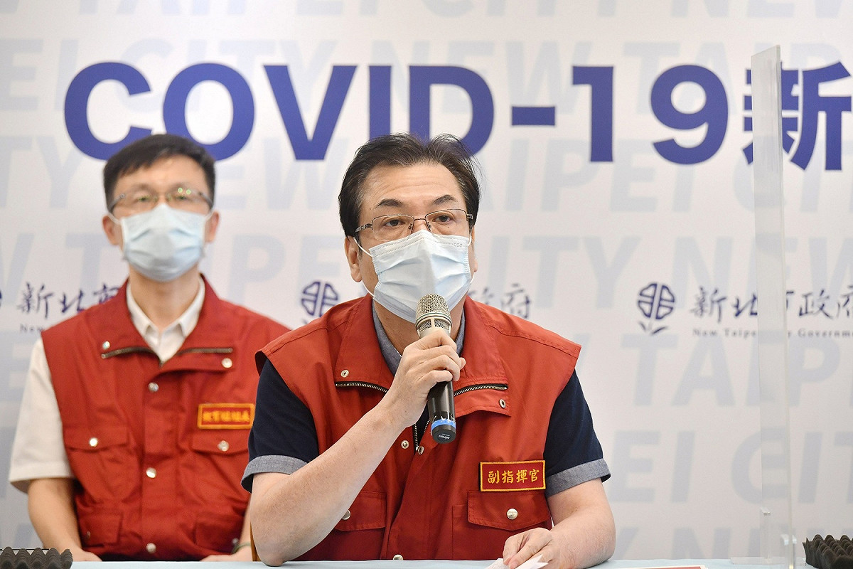 新北市副市長劉和然表示，針對防疫，中央負責政策研擬，由地方負責第一線執行，中央地方分工有一定規範。 圖：新北市政府/提供