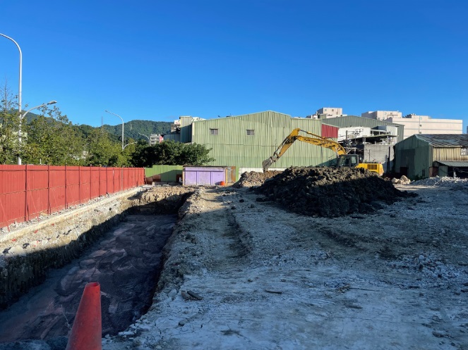 棄土來源為1公里外的營建工地。 圖：新北市環保局提供