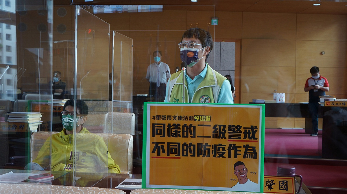 台中市議員江肇國指責中市府說一套做一套。 圖：市議員曾朝榮提供