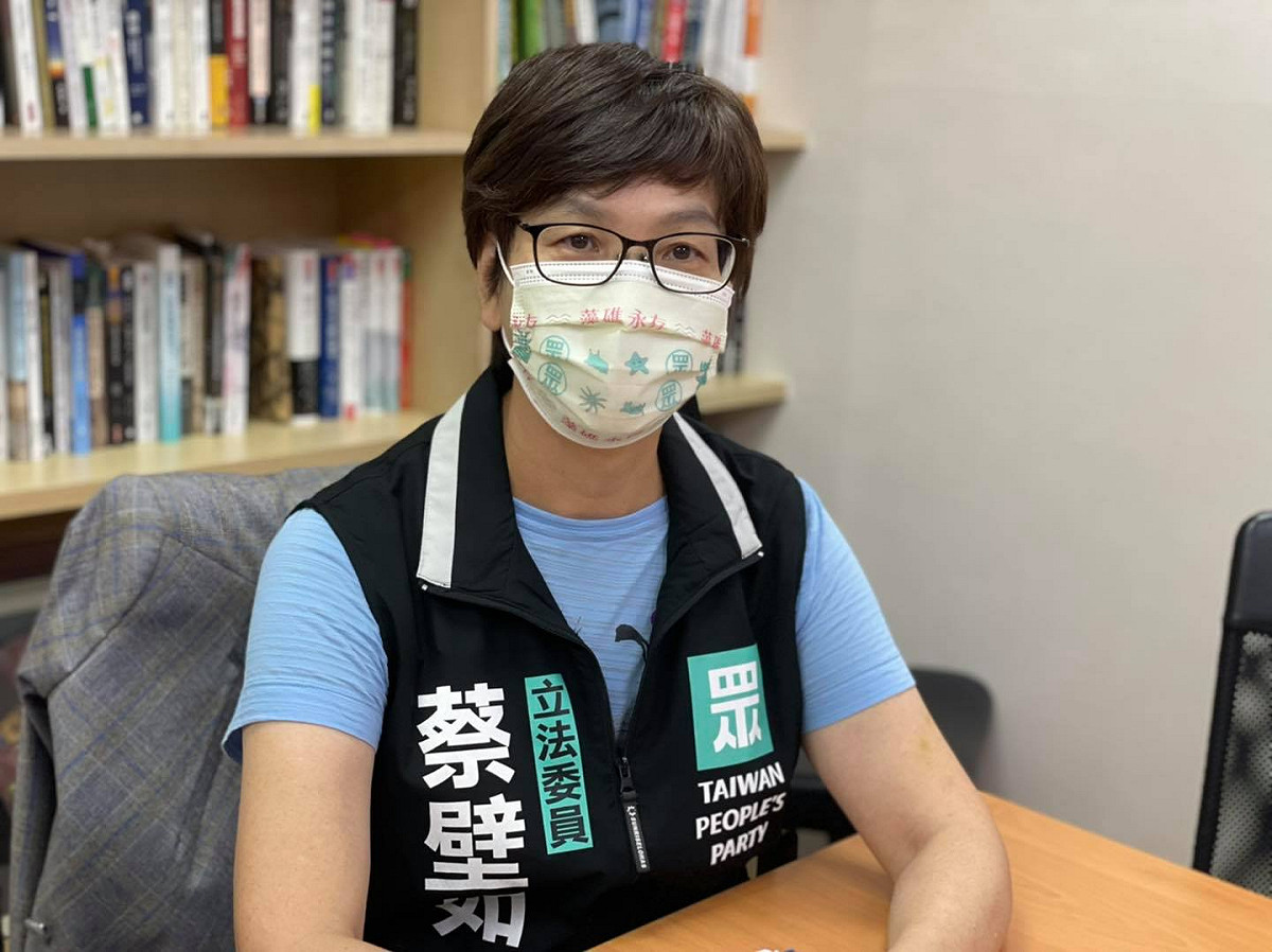 民眾黨立委蔡壁如(圖) 。 圖: 翻攝自蔡壁如臉書