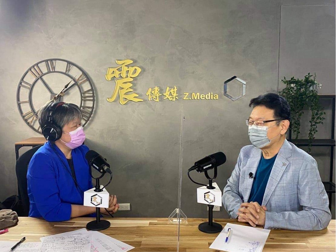 趙少康今（15）天中午接受資深媒體人黃光芹專訪時指出，在野合作很重要，柯文哲怎麼可能單獨打敗民進黨，就來比民調，看誰有機會贏。 圖：震傳媒提供