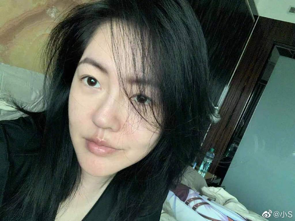 小S因在IG為台灣選手加油，並稱他們為「國手」，因此遭到中國網友出征，隨後她在微博聲明「我不是台獨」。  圖：翻攝自微博