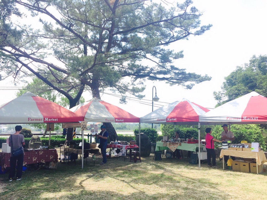 中秋連假湖畔小農市集。 圖：台南觀旅局／提供