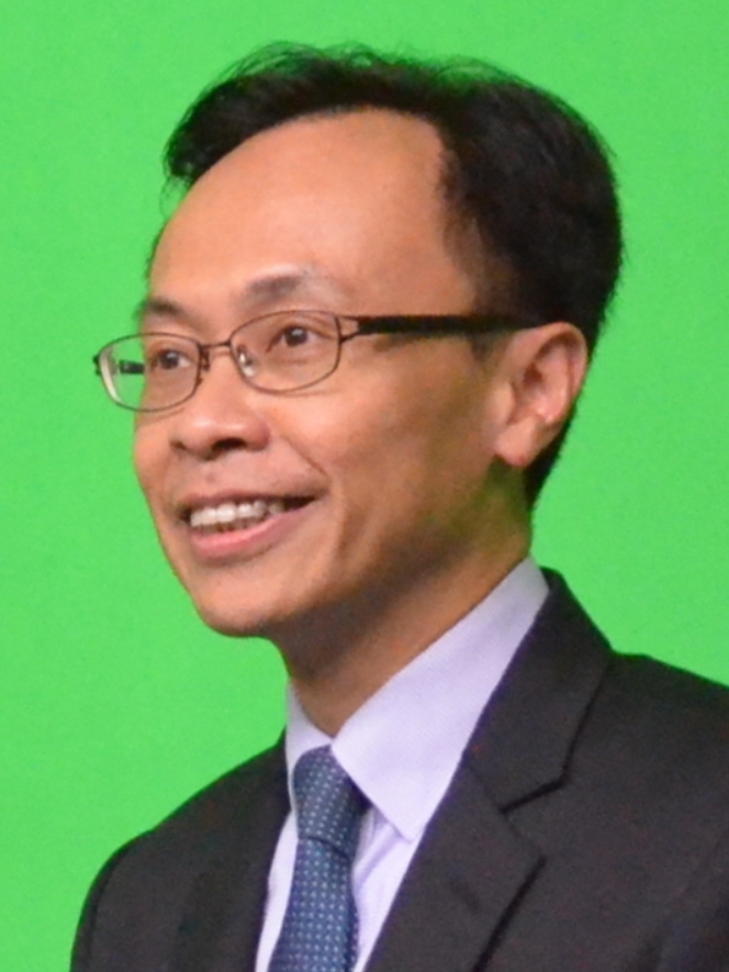 香港政府公務員事務局局長聶德權。 圖：擷取自維基百科