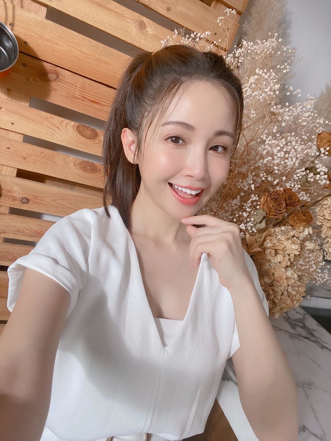 鍾欣怡近年在螢光幕鮮少出現，轉戰直播圈闖蕩。 圖：翻攝自鍾欣怡臉書
