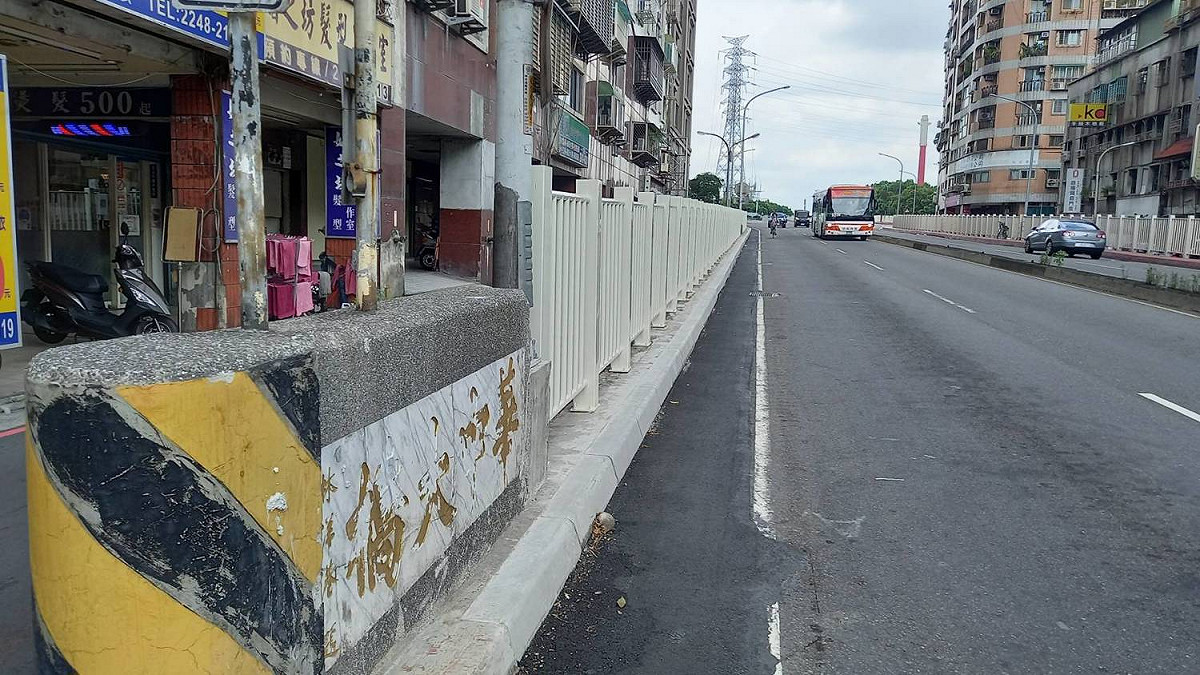 張志豪說，華中橋為新北市的門面，成功爭取1600萬進行工程改善。 圖：新北市議員張志豪提供