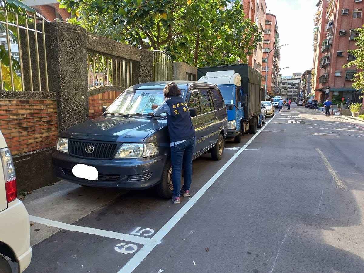 新店、汐止、鶯歌、林口等4區部分路邊停車位。 圖：新北市交通局提供