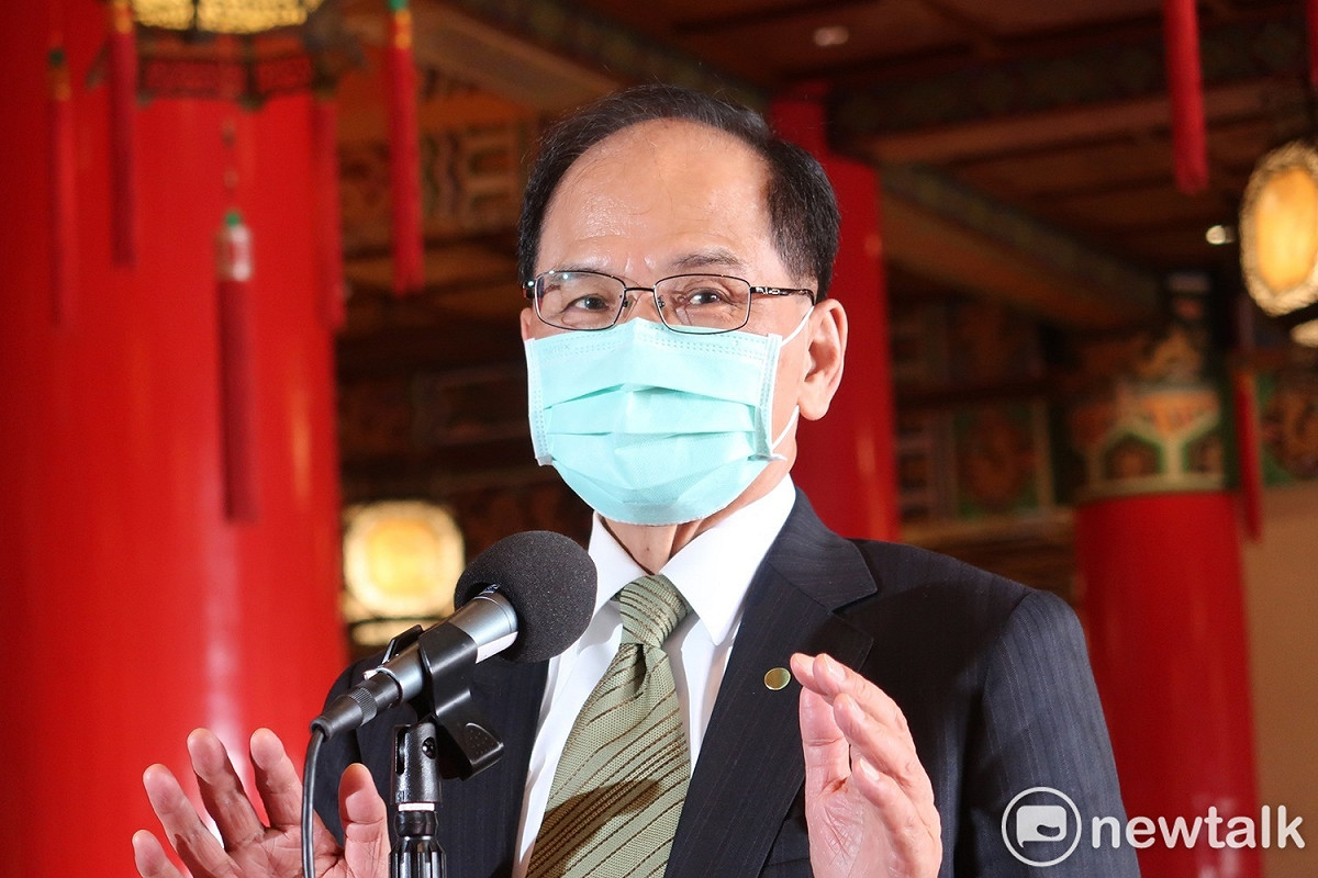 世界醫師會通過支持台灣加入WHO決議文，立法院長游錫堃感謝邱泰源努力串連各國，並強調中國不應繼續霸凌台灣。 圖：林朝億/攝（資料照片）