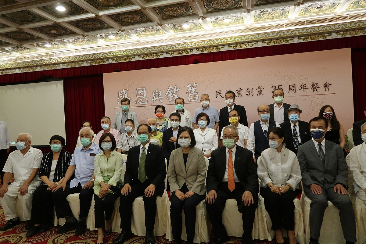 民進黨創黨35週年餐會 圖：林朝億/攝