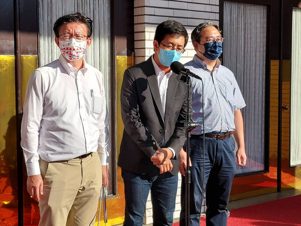 民進黨立委指控藍委暴力。 圖:陳佩君/攝