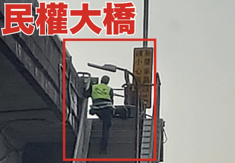 台北市交通大隊強調員警躲在橋後拍照符合規定，但確實執法有調整空間，未來會進行改善。 圖：翻攝李明賢臉書