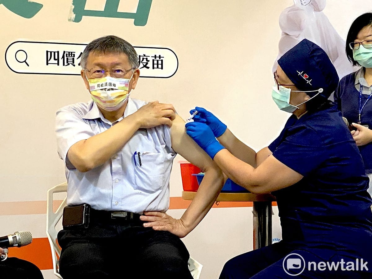 台北市長柯文哲今日打流感疫苗。 圖：周煊惠 / 攝