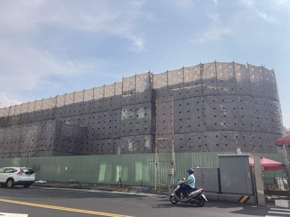 嘉義市文化路古蹟郵局遭突襲式賤租  立委王美惠要求徹查。 圖：王美惠服務處/提供