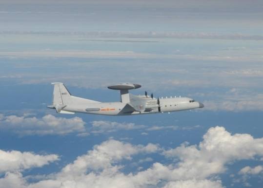 國防部發布擾台的共軍空警500預警機同型機照片。 圖 : 國防部提供（資料照）