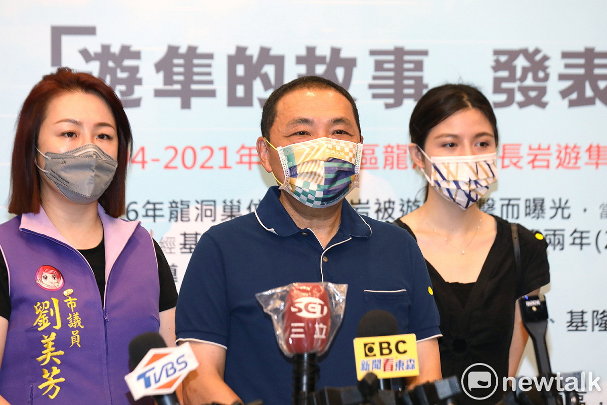 侯友宜表示，若疫情相對穩定，逐步解封讓民眾回到正常生活，是正確的方向。 圖：林昀真／攝