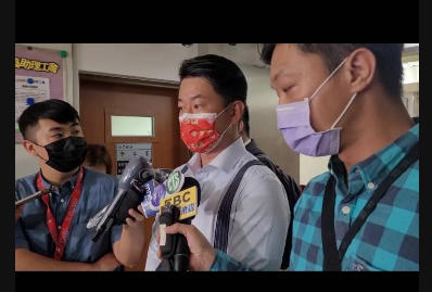 針對過去曾肇事逃逸一事，陳柏惟受訪時向外界致歉。 圖：陳柏惟辦公室提供