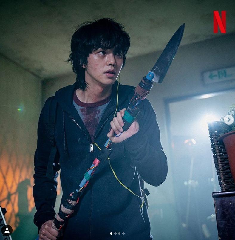 韓媒今(6)日透露《Sweet Home》﻿第二季即將在冬季開拍，不過第一季男主角宋江可能不會演出。 圖：翻攝自IG/netflixkr