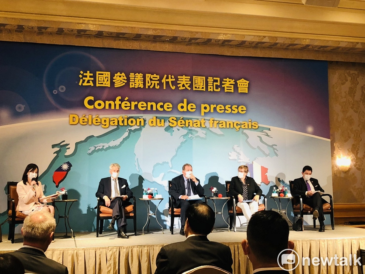 李察應我國政府邀請率團訪台，今天下午在外交部的安排下，於台北西華飯店舉行記者會。 圖：謝莉慧/攝