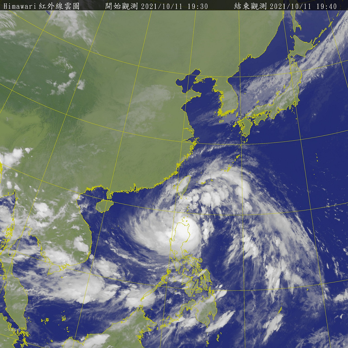 氣象局預測，明 (12) 日17時的中心位置在北緯 18.9 度，東經 116.5 度，即在鵝鑾鼻的西南方約 570 公里之海面上。 圖：氣象局提供