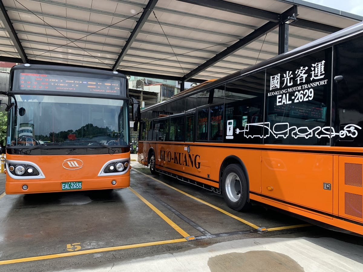 579路線公車也全面汰換為電動公車，並將於10月13日上線營運。 圖：新北市交通局 / 提供