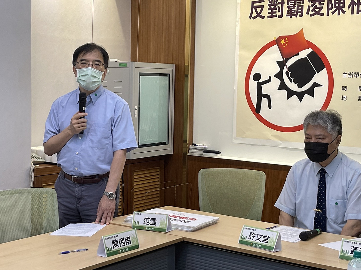 台灣教授協會副會長陳俐甫強調，「陳柏惟疏於問政，所以要被罷免」就是假訊息破壞民主的範例。 圖：台灣教授協會／提供