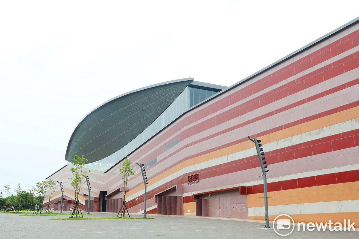 大台南會展中心展覽空間可容納601個攤位，並設有可容納800-1000人的大型會議室、5間100人與3間20人中小型會議室空間，能夠滿足各種商務使用需求。 圖：台南市政府提供