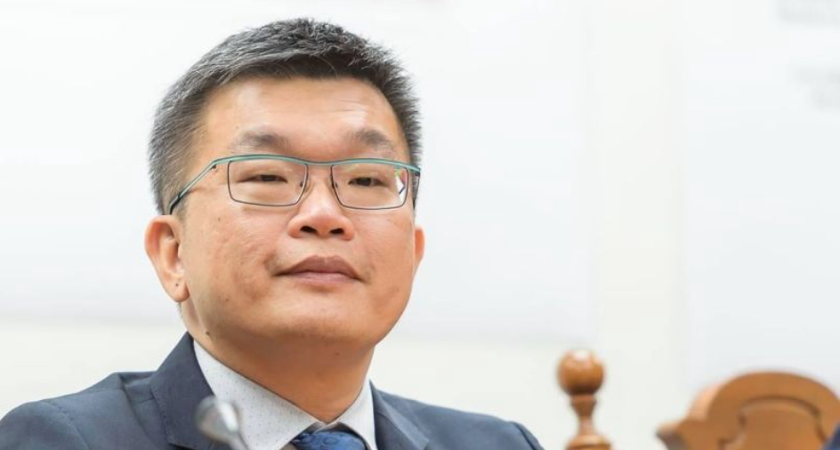 蔡其昌會長與5隊領隊開會。 圖／取自蔡其昌臉書