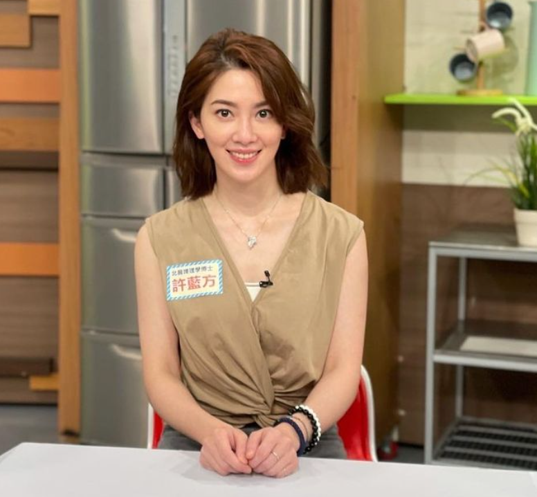 許藍方憑著亮眼外貌與高學歷受到觀眾喜愛。 圖：翻攝自許藍方IG