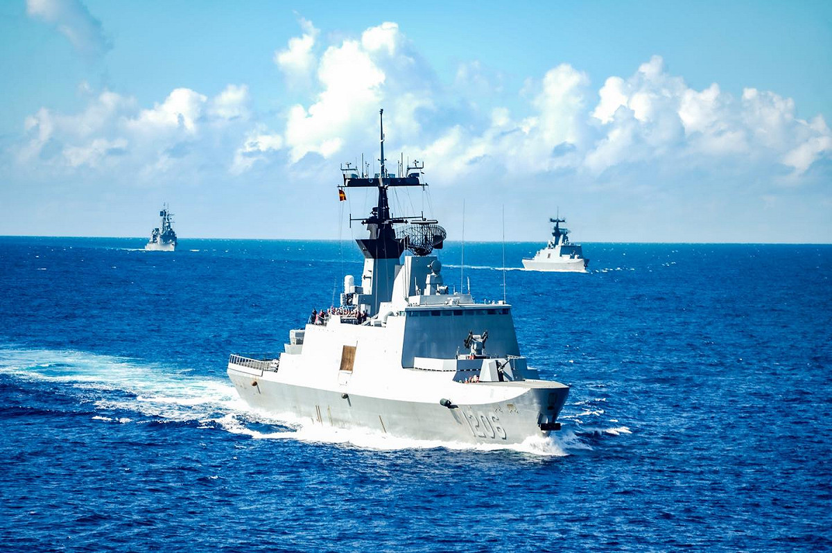 康定級巡防艦「迪化號(PFG-1206)」。 圖：翻攝中華民國海軍臉書