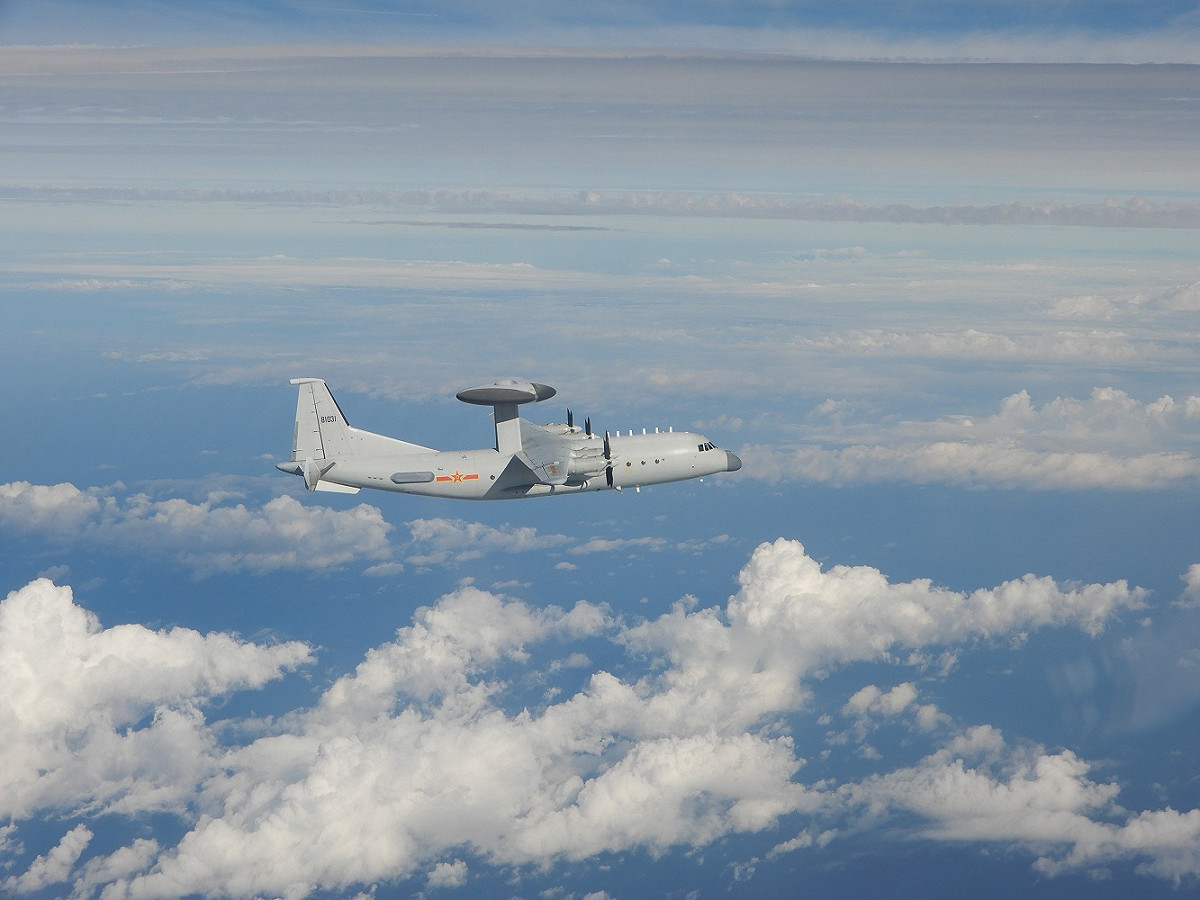 18日共軍派遣「空警-500」及「運-8遠干機」各1架次進入台灣西南防空識別區。圖為「空警-500」同型機。 圖：國防部提供